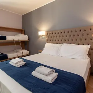 Genziana Hotel Génova