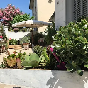 https://hotel-lisa-viareggio.it-tuscanyhotel.com